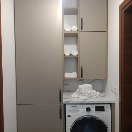 B35, Complex Sokolitsite Apartment Pamporowo